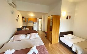 Apartments Mira
